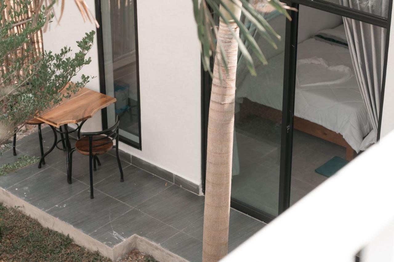 Kampot River Bungalow By Mama Hotel Exterior foto